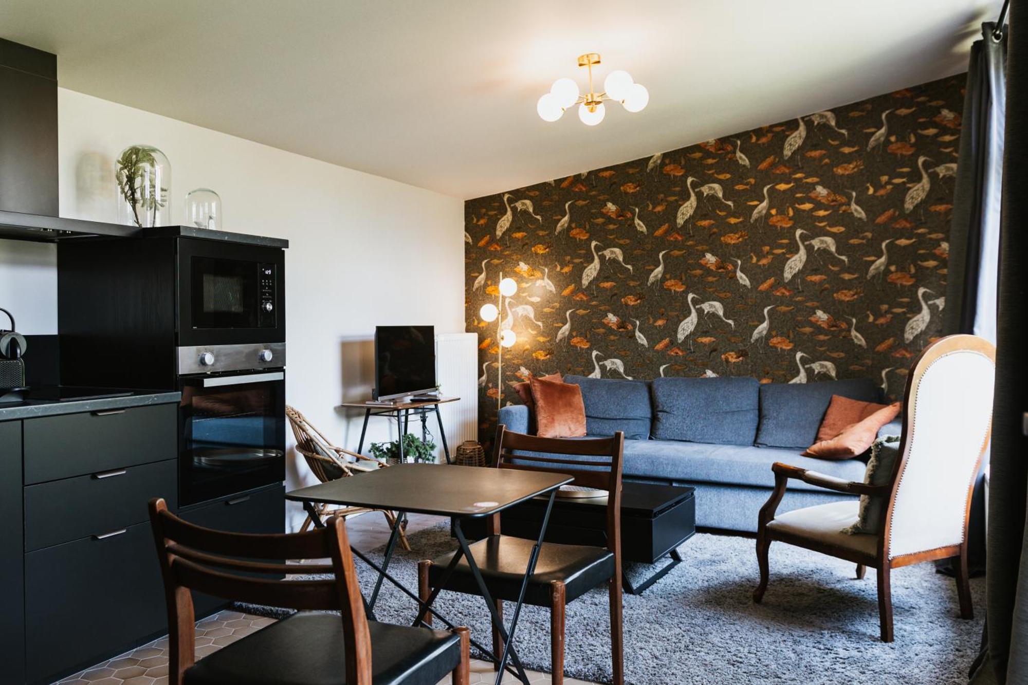 Appartement Les Glycines - Acces Piscine 滨海克里耶勒 外观 照片