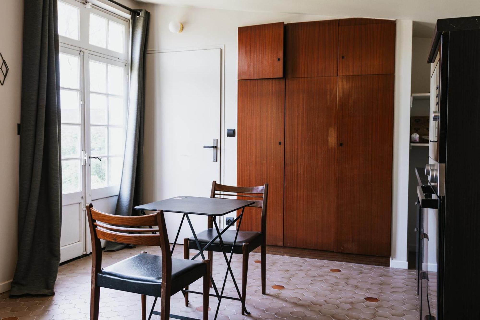 Appartement Les Glycines - Acces Piscine 滨海克里耶勒 外观 照片
